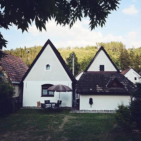 Syparne Guest House Liptovsky Jan Bagian luar foto