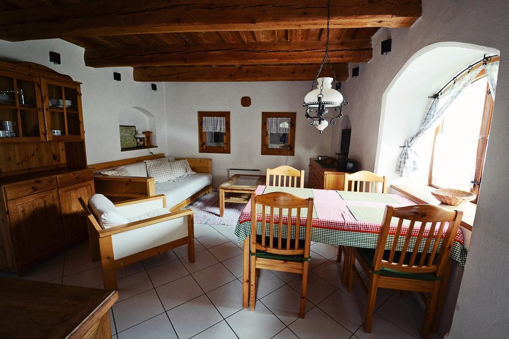 Syparne Guest House Liptovsky Jan Ruang foto