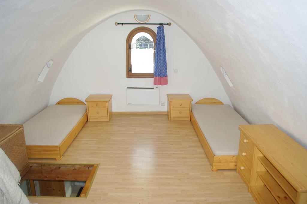 Syparne Guest House Liptovsky Jan Ruang foto