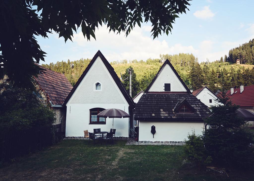 Syparne Guest House Liptovsky Jan Bagian luar foto